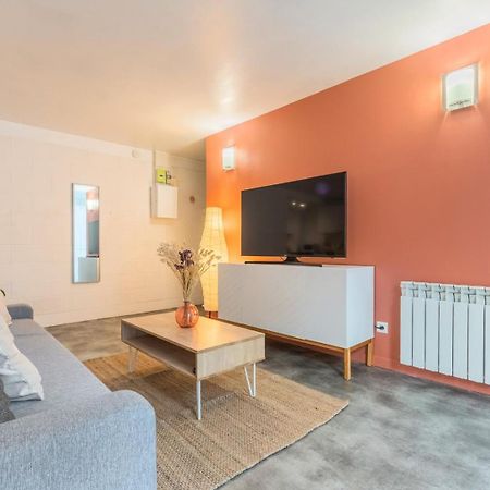 Spacious Apartment W Private Parking In Old Лил Екстериор снимка