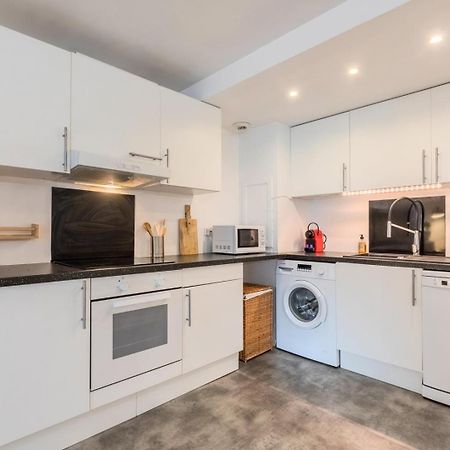 Spacious Apartment W Private Parking In Old Лил Екстериор снимка